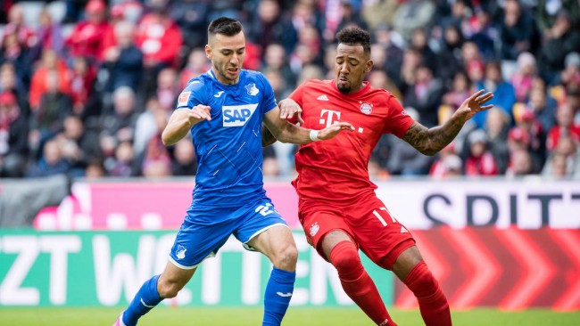 承担着巨大 承担着巨大