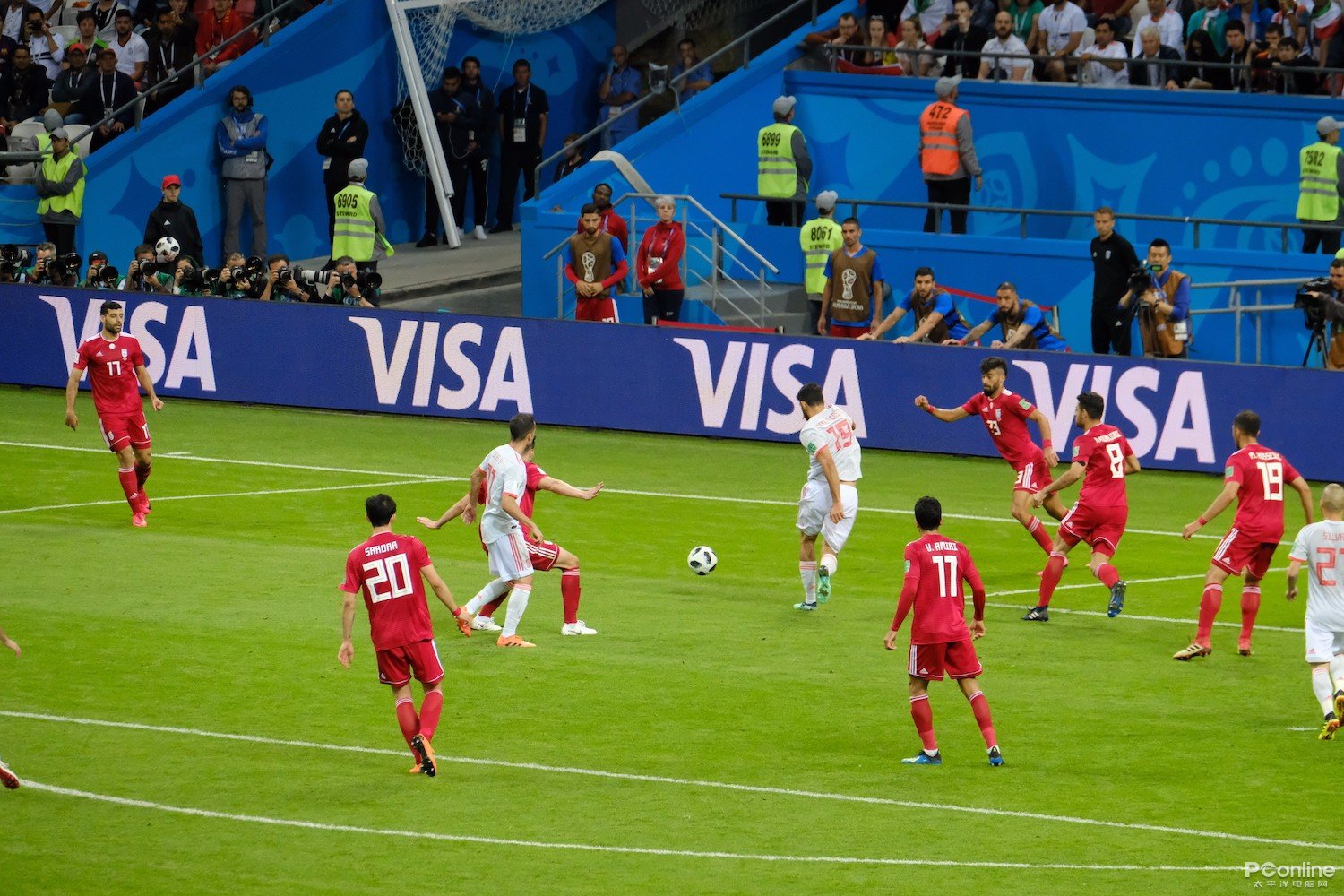 作为上届冠 作为上届冠