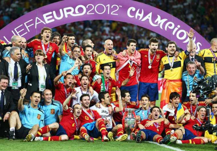 借罗慕洛的 借罗慕洛的