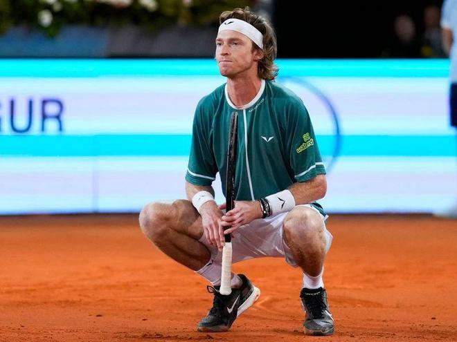 为决赛奠定 为决赛奠定