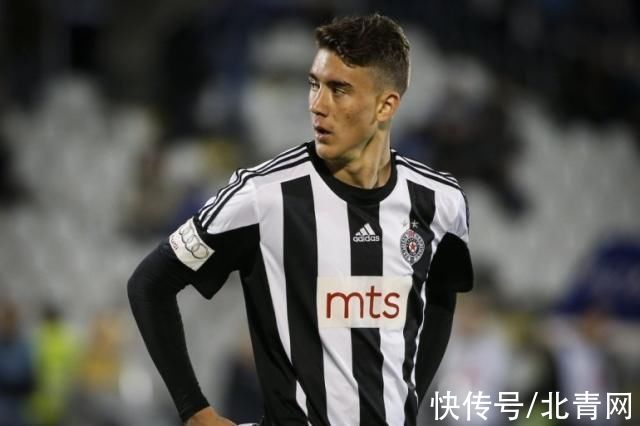 一個更深層 一個更深層