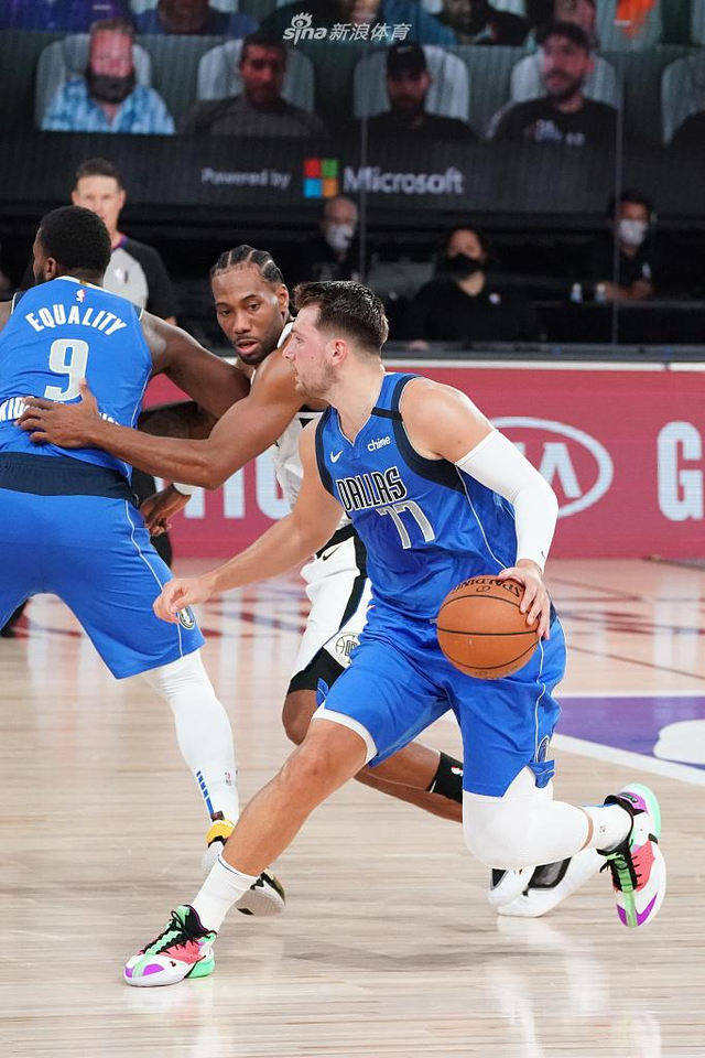 手转外野成 手转外野成